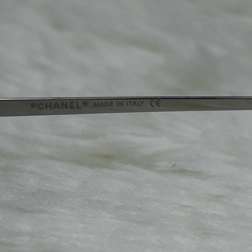 Chanel Gradient Camellia Rimless Sunglasses With COA - Picture 6 of 11